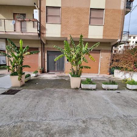 Casa Gabriella Lägenhet SantʼEufemia Lamezia Exteriör bild