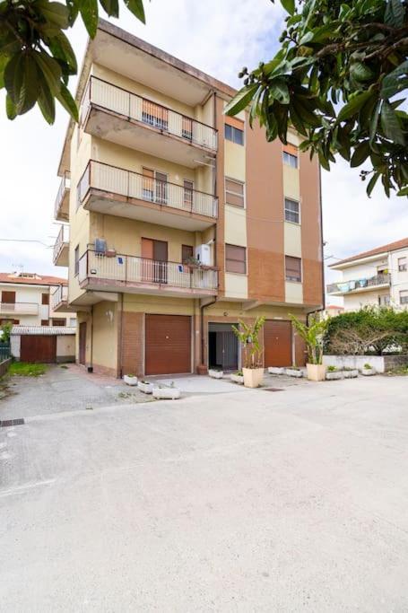 Casa Gabriella Lägenhet SantʼEufemia Lamezia Exteriör bild