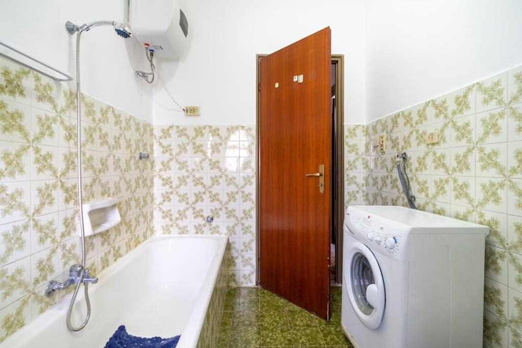 Casa Gabriella Lägenhet SantʼEufemia Lamezia Exteriör bild